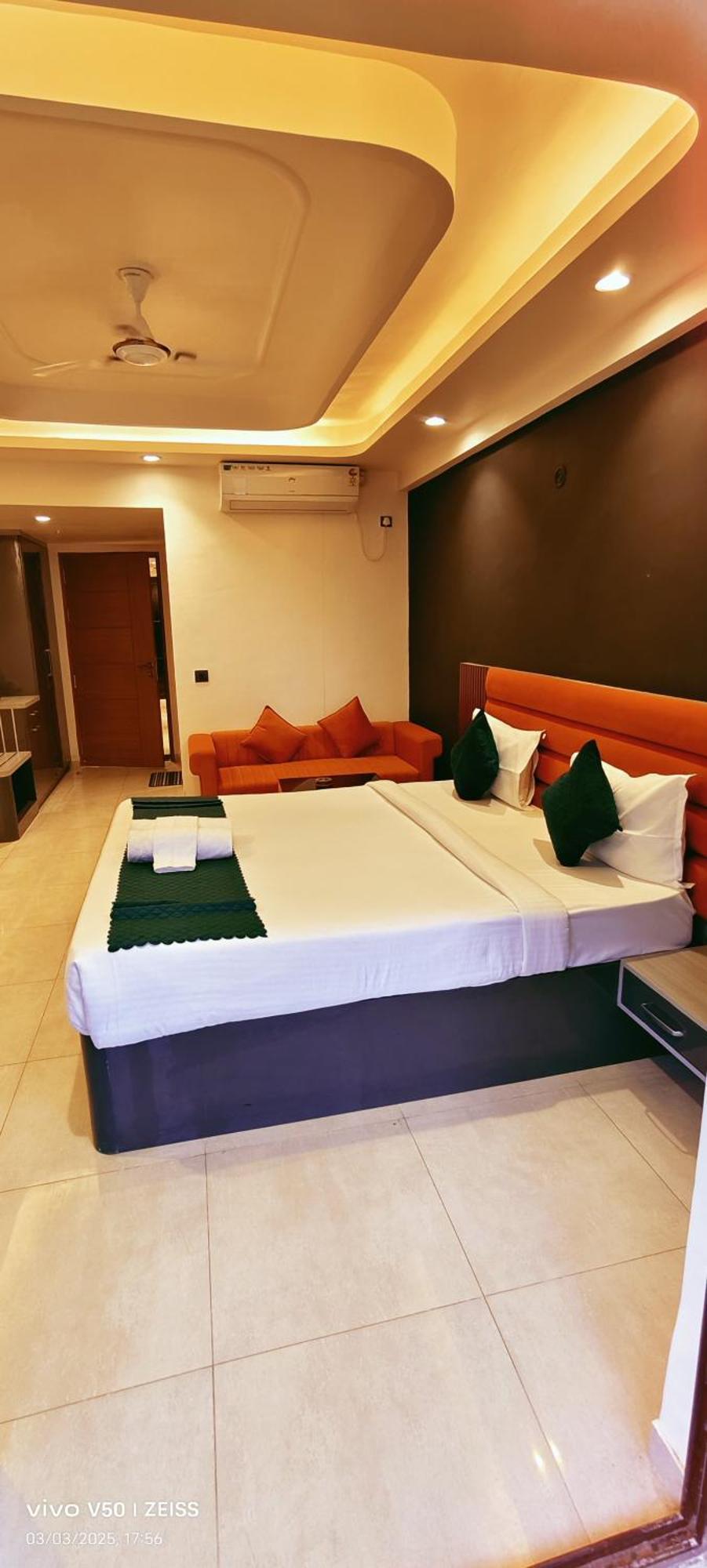 Hotel Maple Tree - Near Ekana Cricket Stadium - Lucknow Exteriör bild